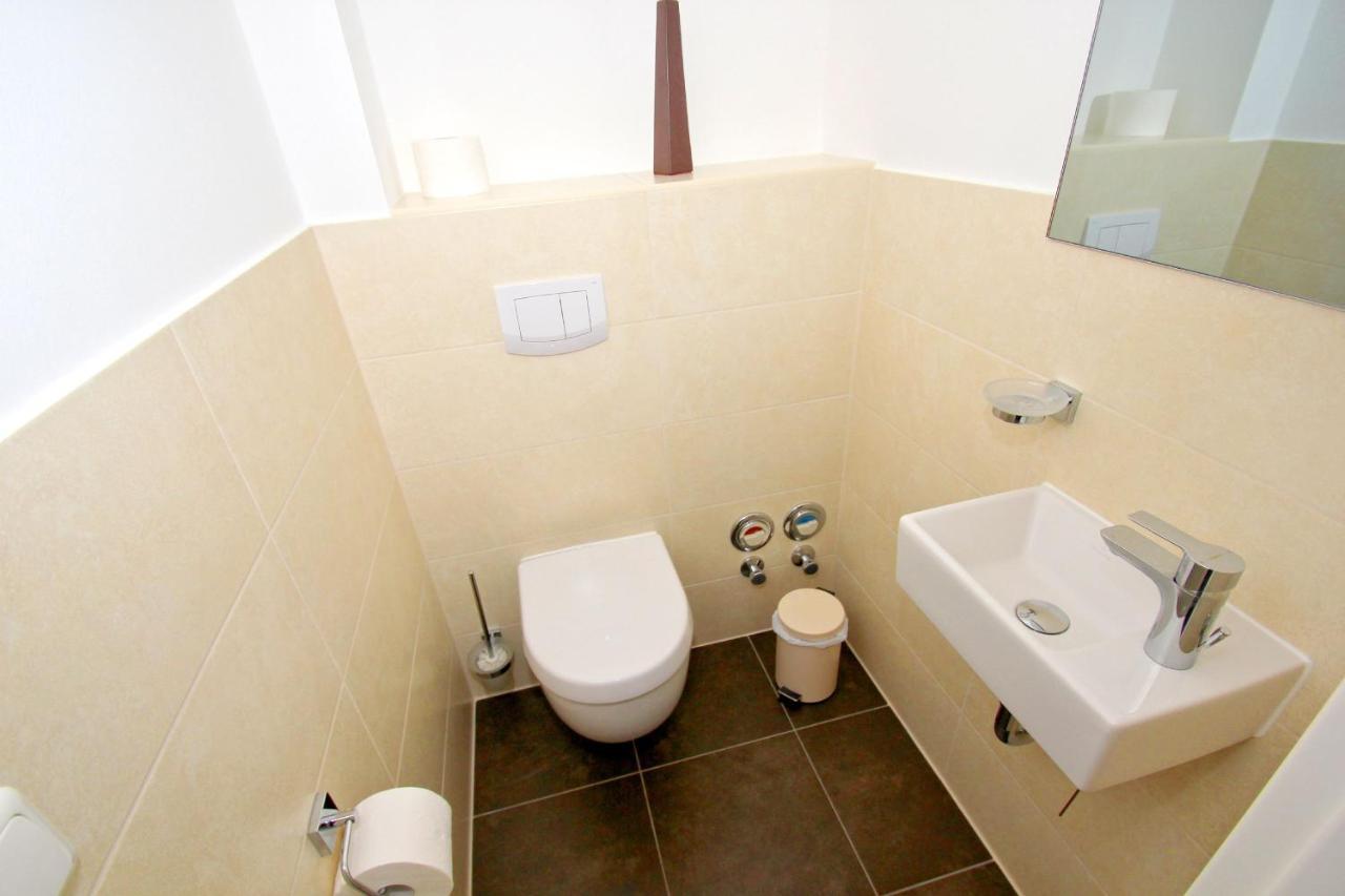 Hafennahe Penthousewohnung Mit Meerblick - Hafenresidenz Lauterbach Fewo 2-7 Екстериор снимка