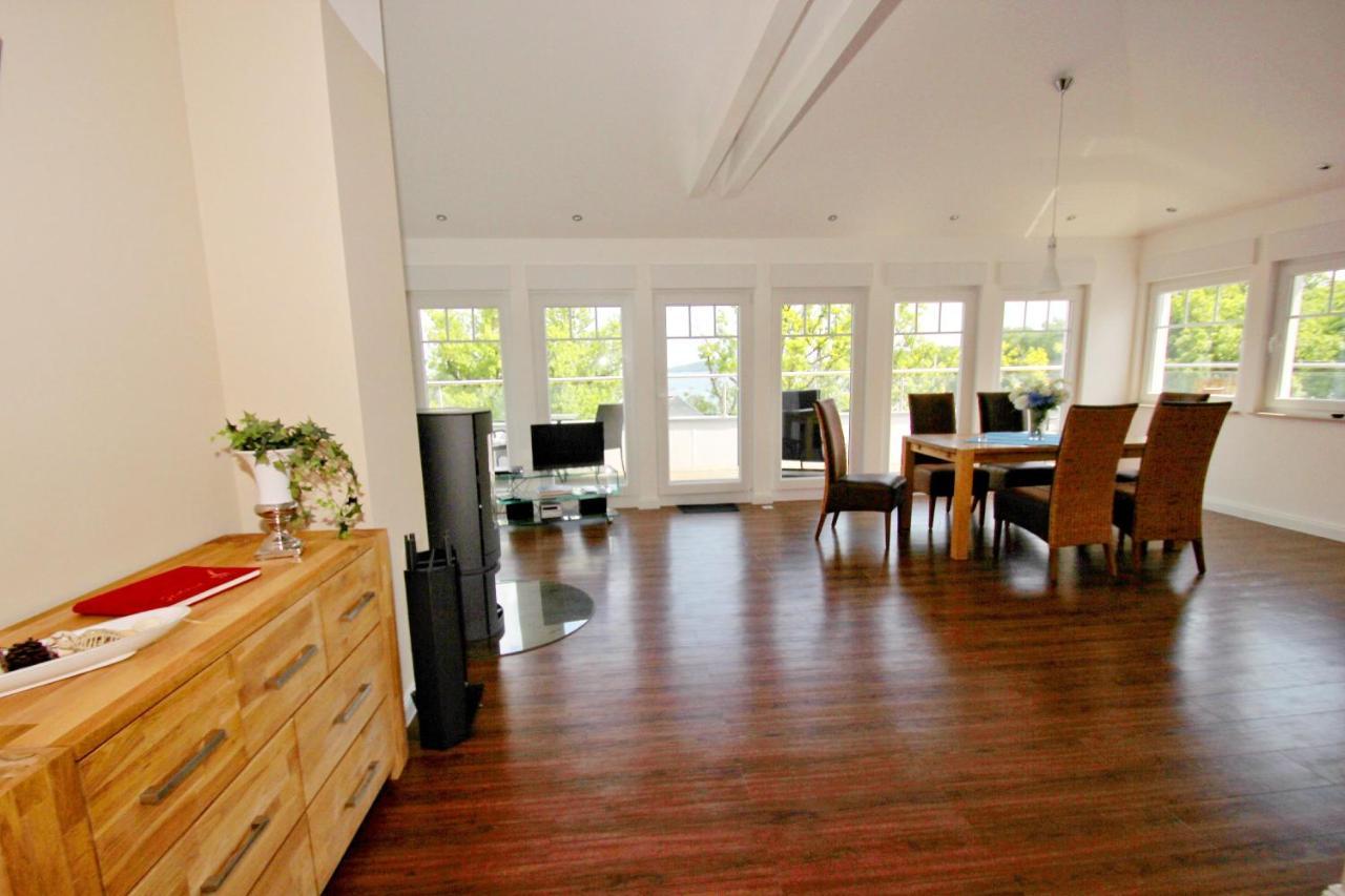Hafennahe Penthousewohnung Mit Meerblick - Hafenresidenz Lauterbach Fewo 2-7 Екстериор снимка
